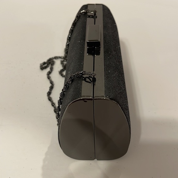 Clutch Purse Black Sparkle with Hideaway Metal Fancy Shoulder Strap. - Picture 9 of 9